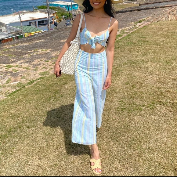 Pitaya Pastel Striped Cropped Jumpsuit - Picture 2 of 3